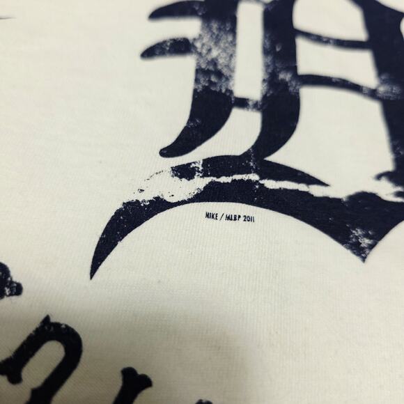 Nike Property Of Detroit Tigers T-shirt Men’s Size Small NWT 2011 Baseball MLB - Picture 5 of 8